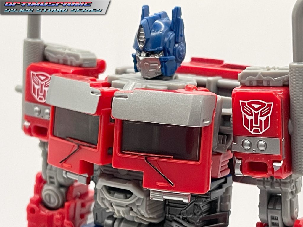 ss-122_optimus_prime_chest_and_abdomen2