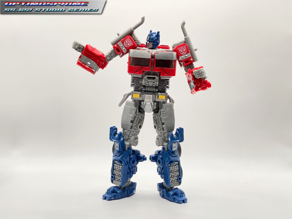 ss-122_optimus_prime_mobil1