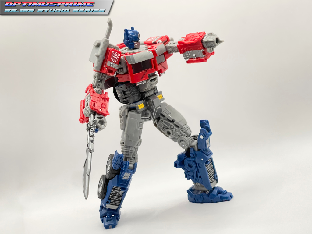 ss-122_optimus_prime_pose3