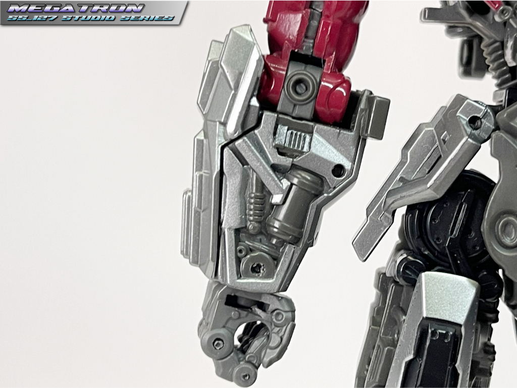 ss-127_megatron_arm6