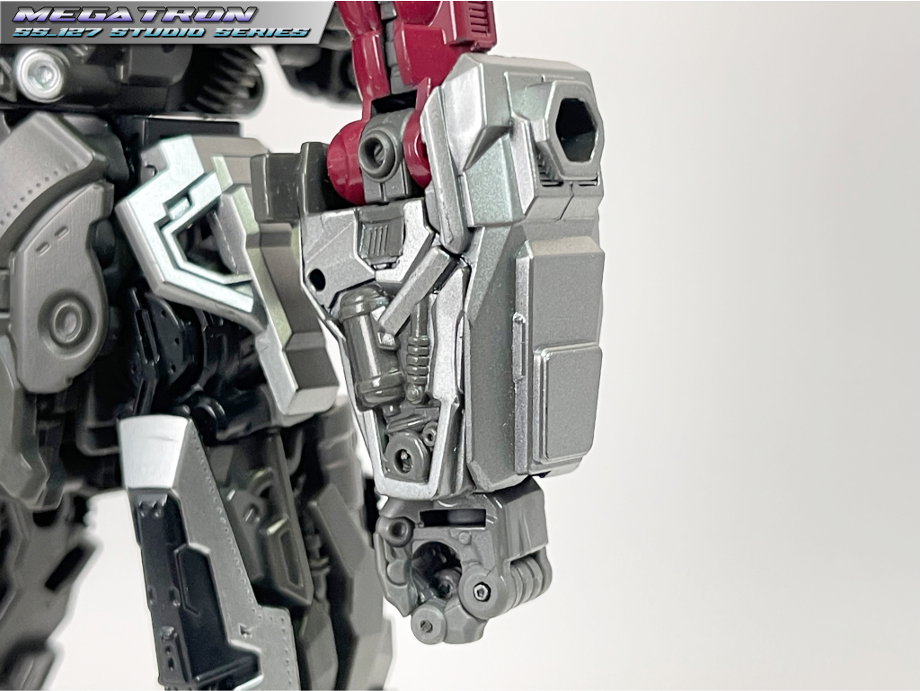 ss-127_megatron_arm7